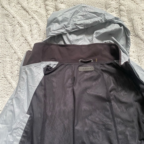 Theory light grey windbreaker - Picture 3 of 4